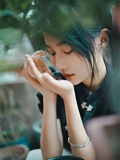 YITUYU艺图语 2025.01.06 娴静犹如花照水 欣欣(21)